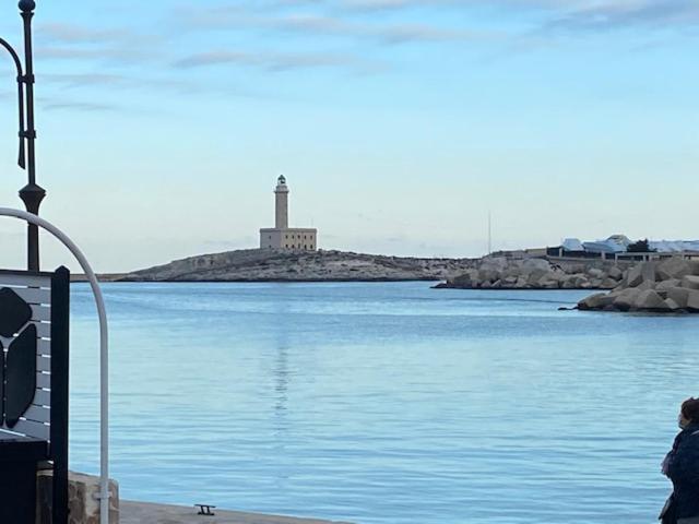 Vieste Holiday Bagian luar foto